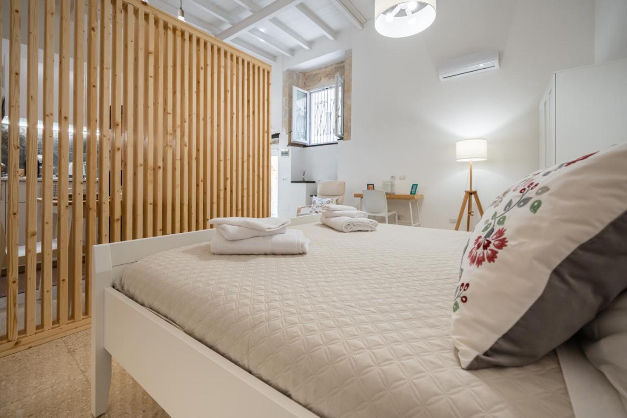 Cortile Santa Teresa Apartment Сиракуза Екстериор снимка