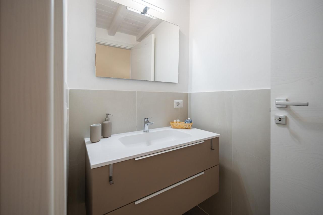 Cortile Santa Teresa Apartment Сиракуза Екстериор снимка