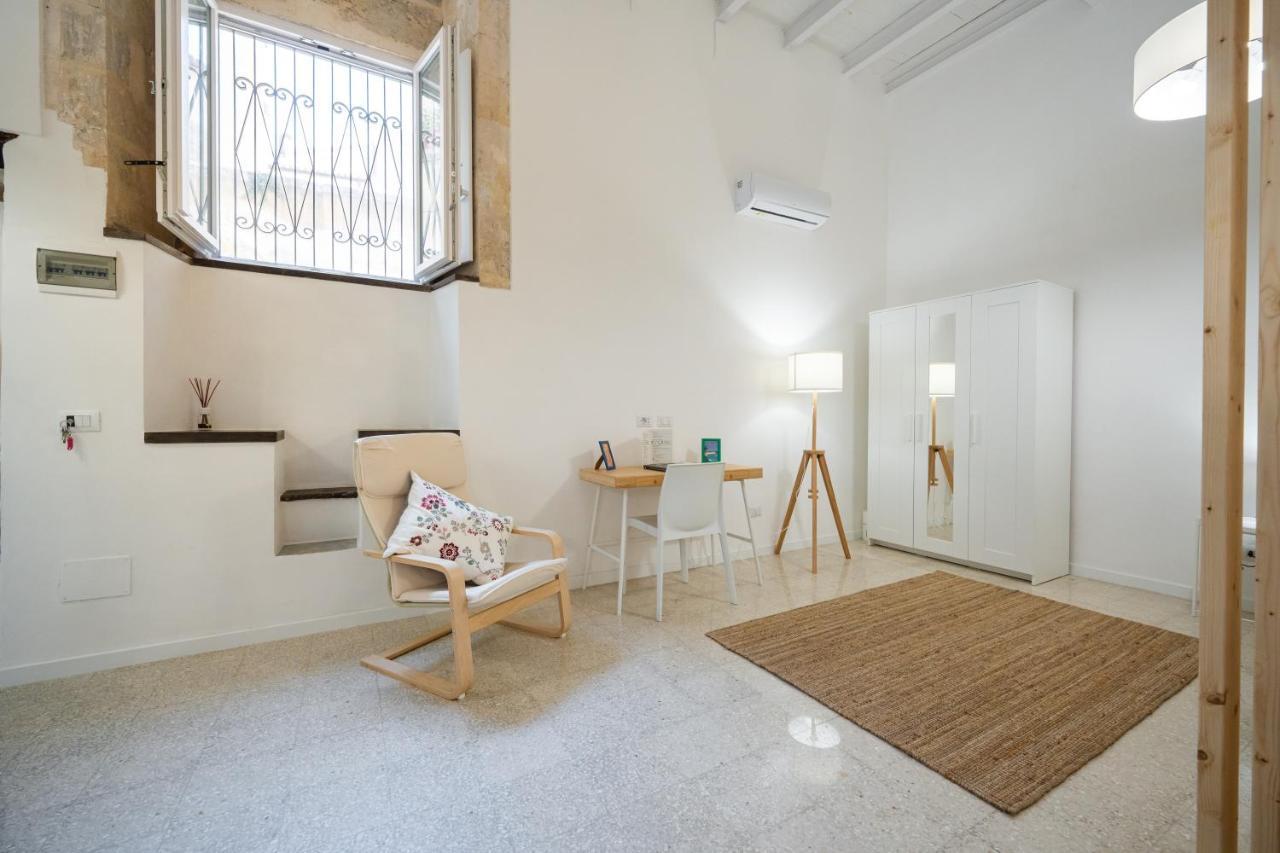 Cortile Santa Teresa Apartment Сиракуза Екстериор снимка