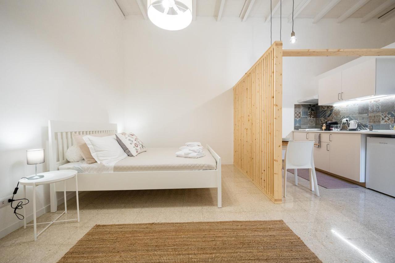 Cortile Santa Teresa Apartment Сиракуза Екстериор снимка