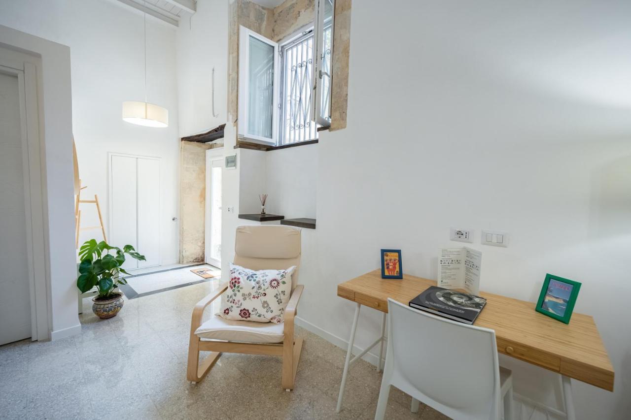 Cortile Santa Teresa Apartment Сиракуза Екстериор снимка